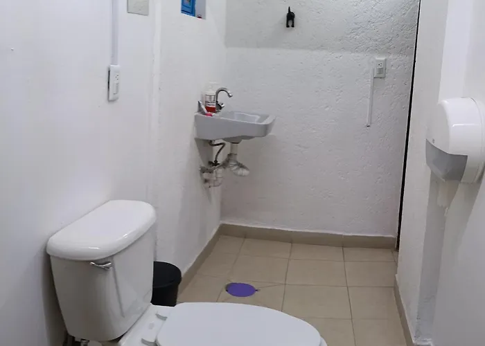 Oasis Airport Hotel